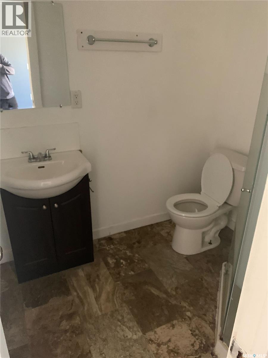 109 28Th Street W, Saskatoon, SK