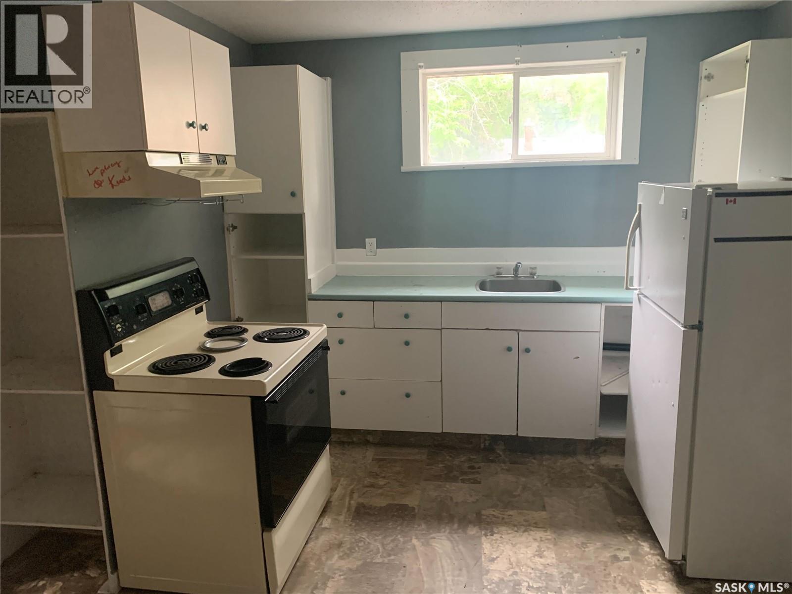 109 28Th Street W, Saskatoon, SK