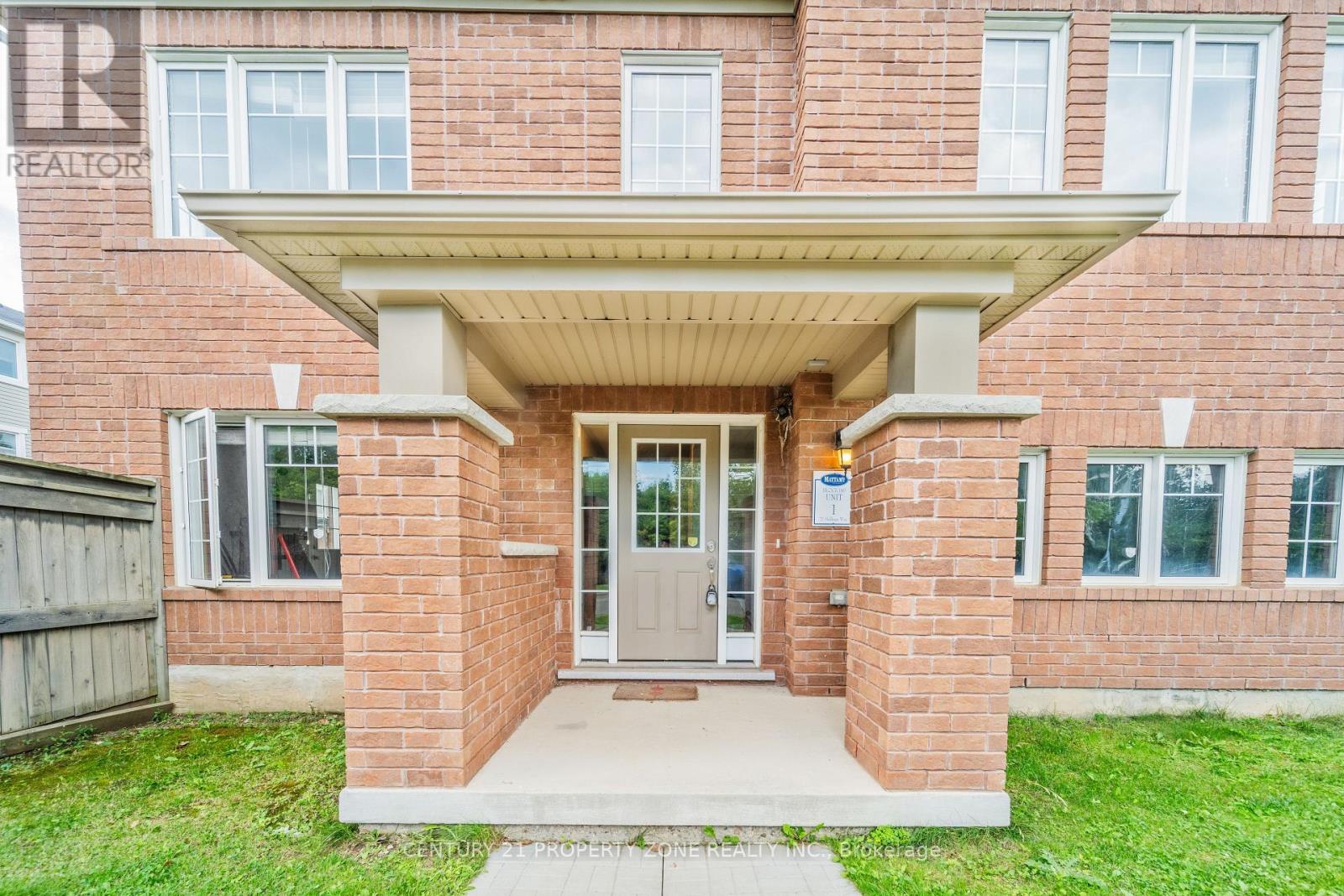 27 Midhope Way, Brampton, ON - Outdoor With Exterior