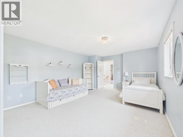 3400 Ontario Ave, Powell River, BC - Indoor Photo Showing Bedroom