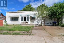 382 YONGE STREET Midland, ON L4R 2B6