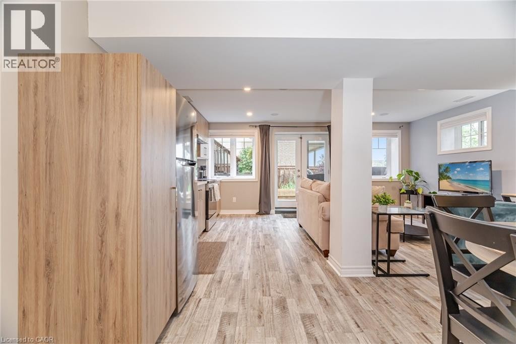 387 Gravel Ridge Trail, Kitchener, ON - Indoor