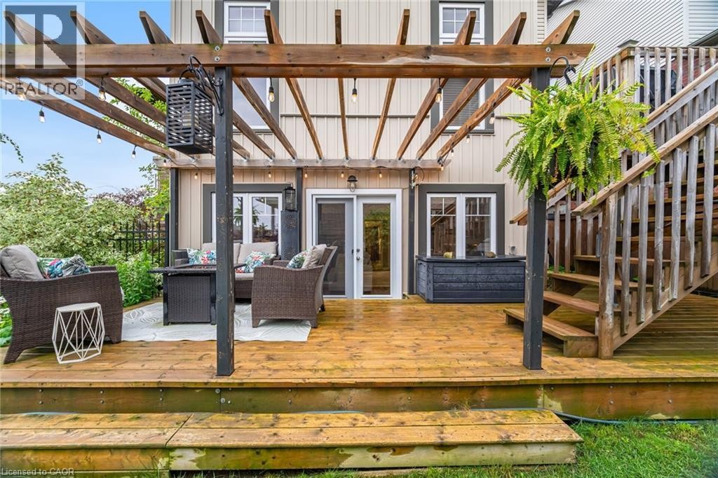 387 Gravel Ridge Trail, Kitchener, ON - Outdoor With Deck Patio Veranda