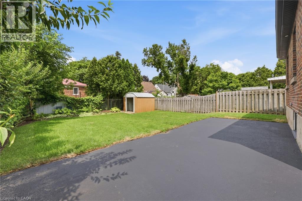 Backyard with fresh sod - 156 East 36Th Street, Hamilton, ON - Outdoor