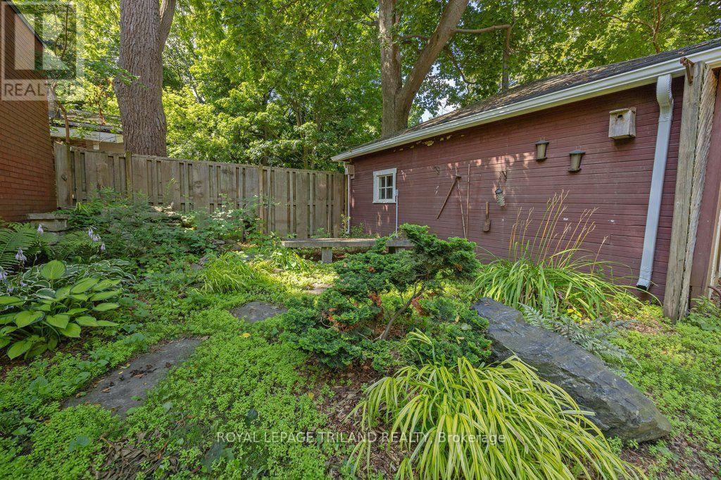 46 Rosebery Place, St. Thomas, ON - Outdoor