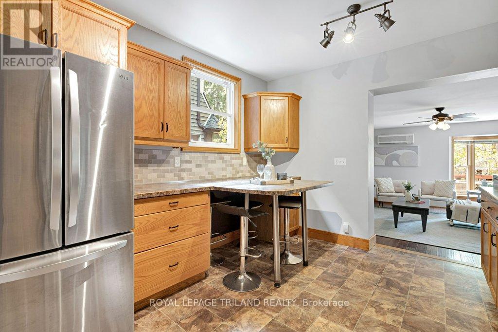 46 Rosebery Place, St. Thomas, ON - Indoor