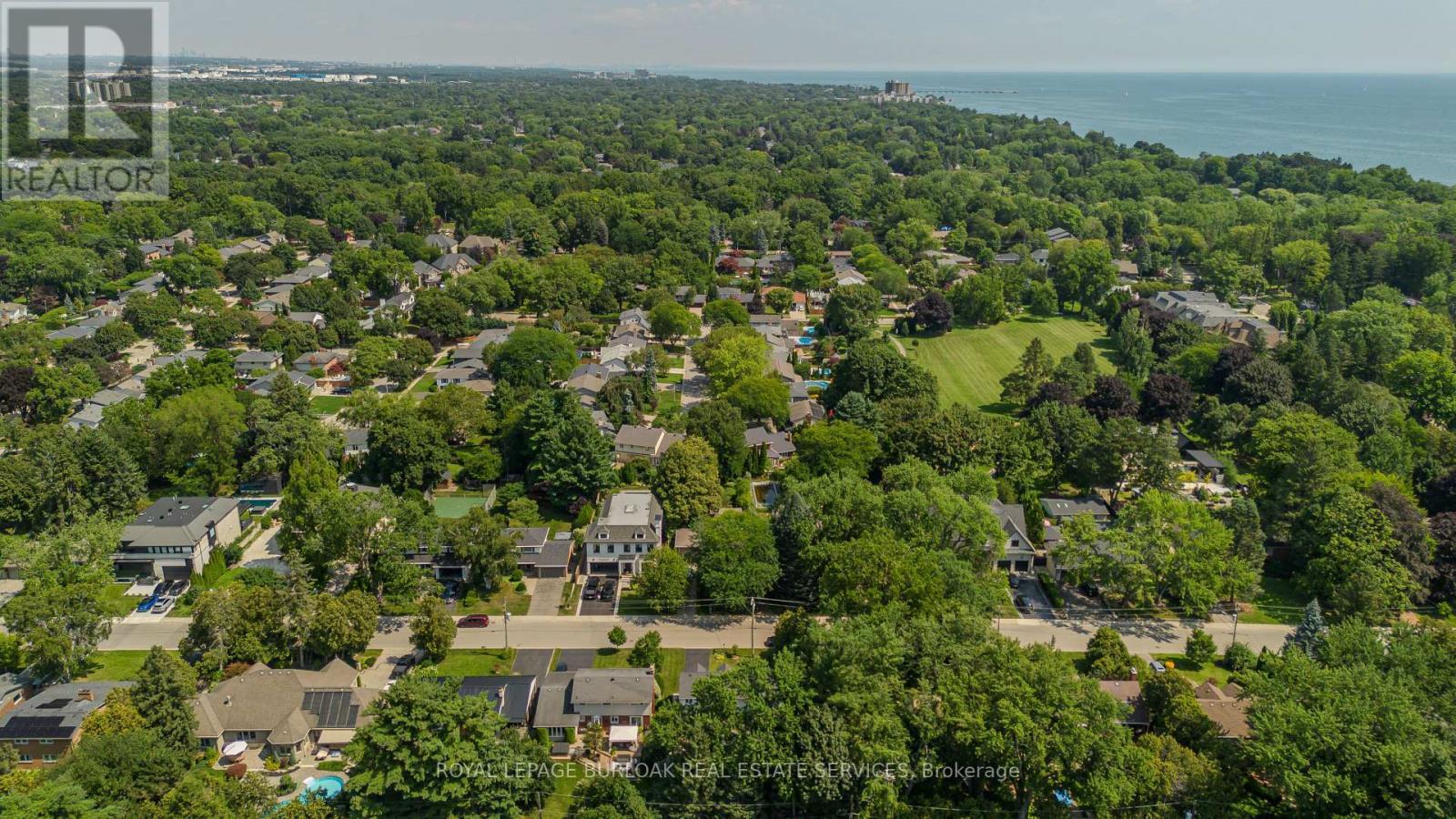 274 Belvenia Road, Burlington, ON - Outdoor With Body Of Water With View