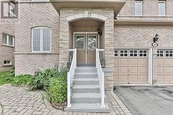 BSMT - 300 WOODSPRING AVENUE Newmarket, ON L3X 3B1