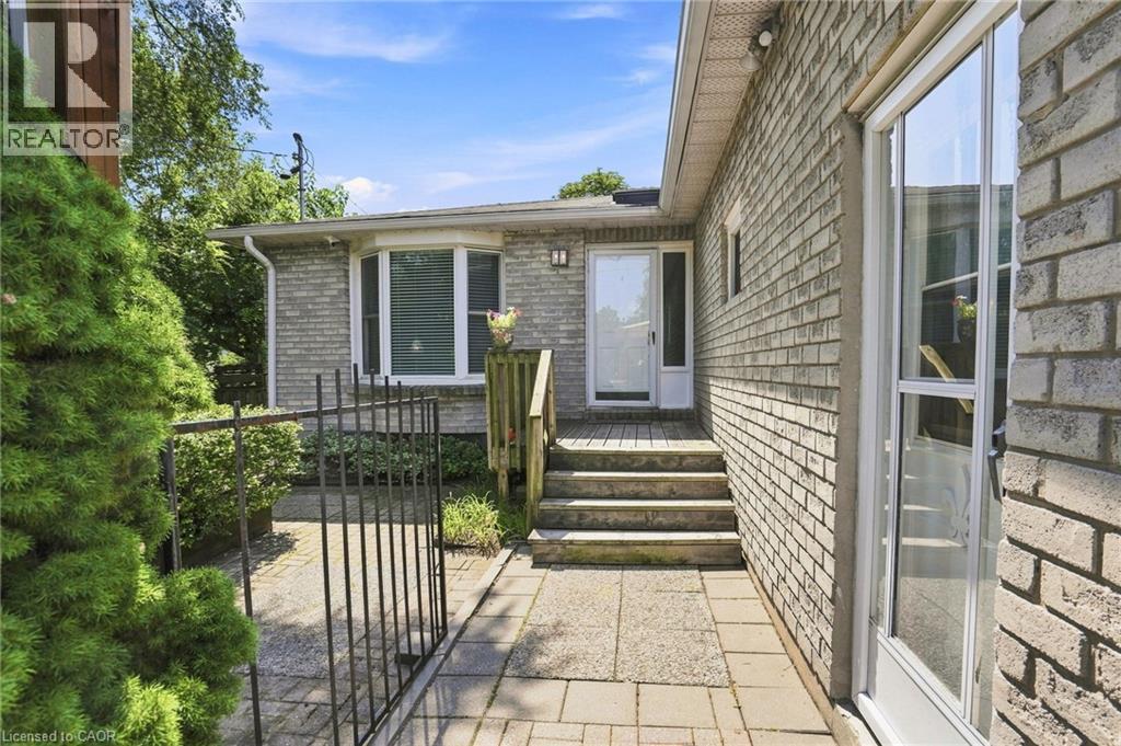 24 Hill Street, Hamilton, ON - Outdoor
