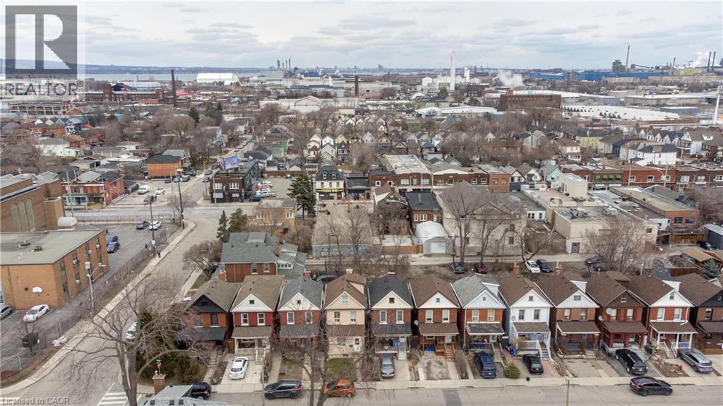 116-120 Barnesdale Avenue N, Hamilton, ON - Outdoor With View