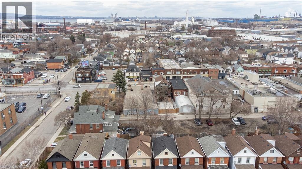 116-120 Barnesdale Avenue N, Hamilton, ON - Outdoor With View