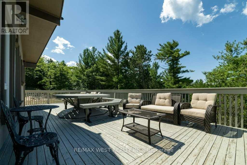29 Milton Street, Tiny, ON - Outdoor With Deck Patio Veranda