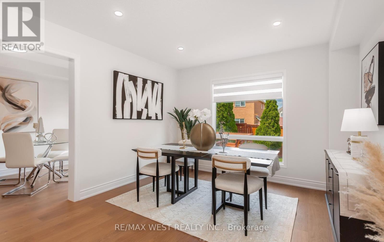 5239 Bushelgrove Circle, Mississauga, ON - Indoor