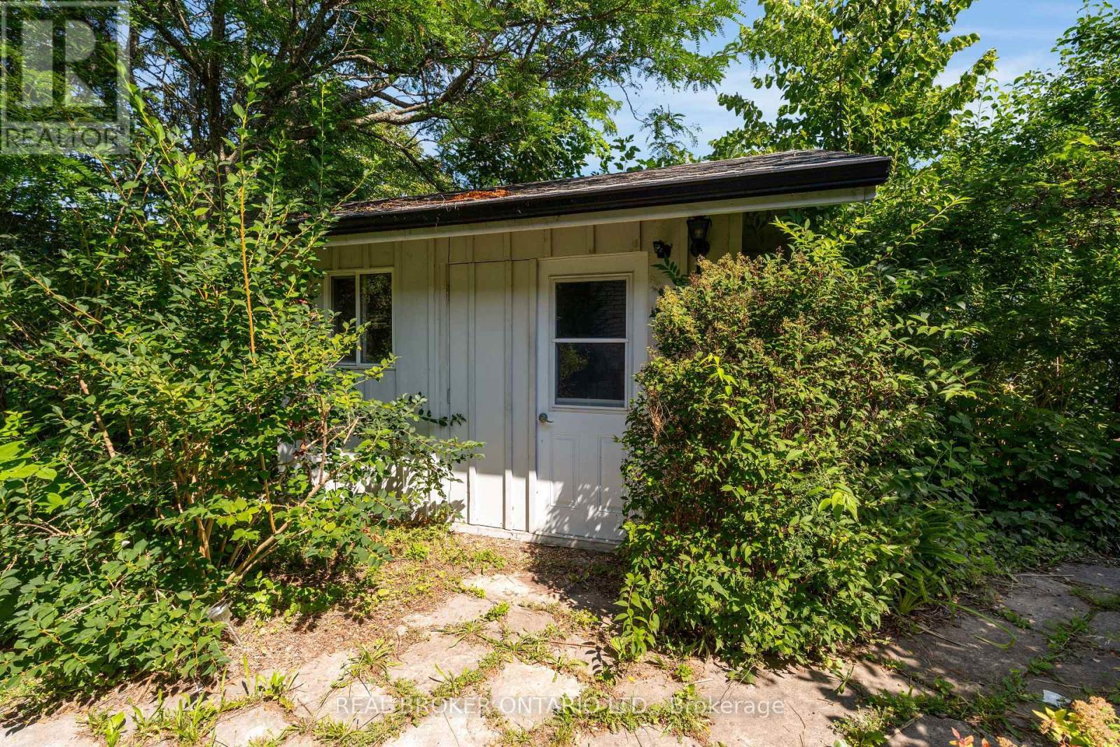 61 Bernick Drive, Barrie, ON - Outdoor