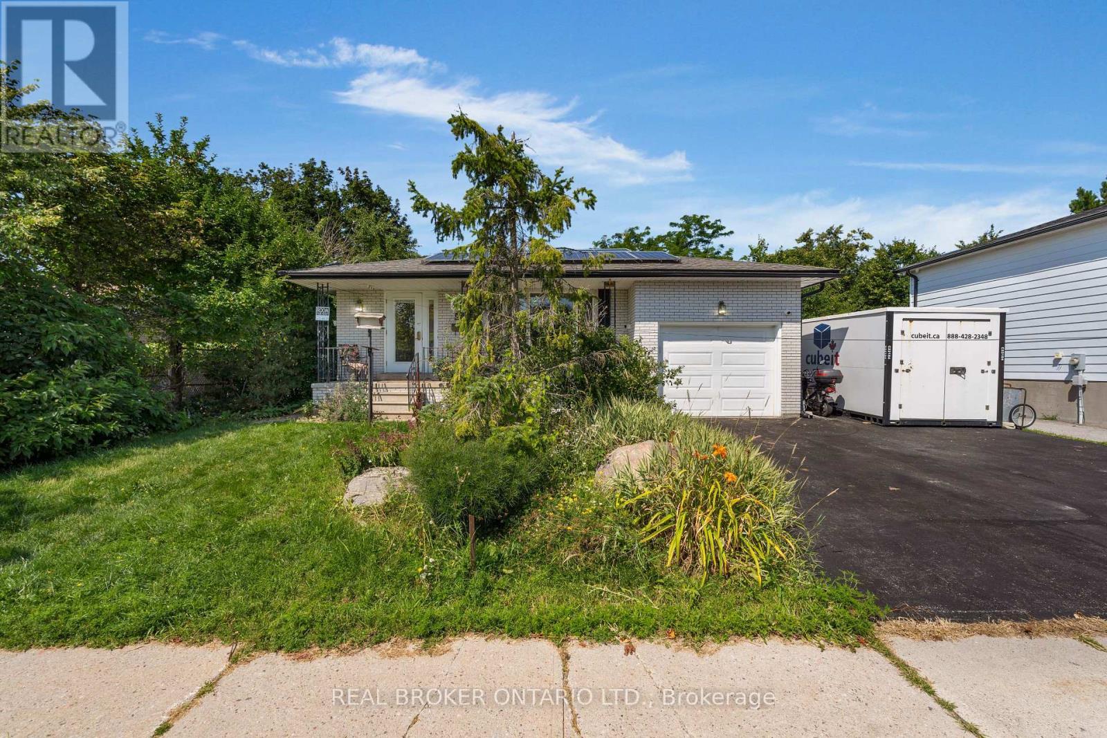 61 Bernick Drive, Barrie, ON - Outdoor