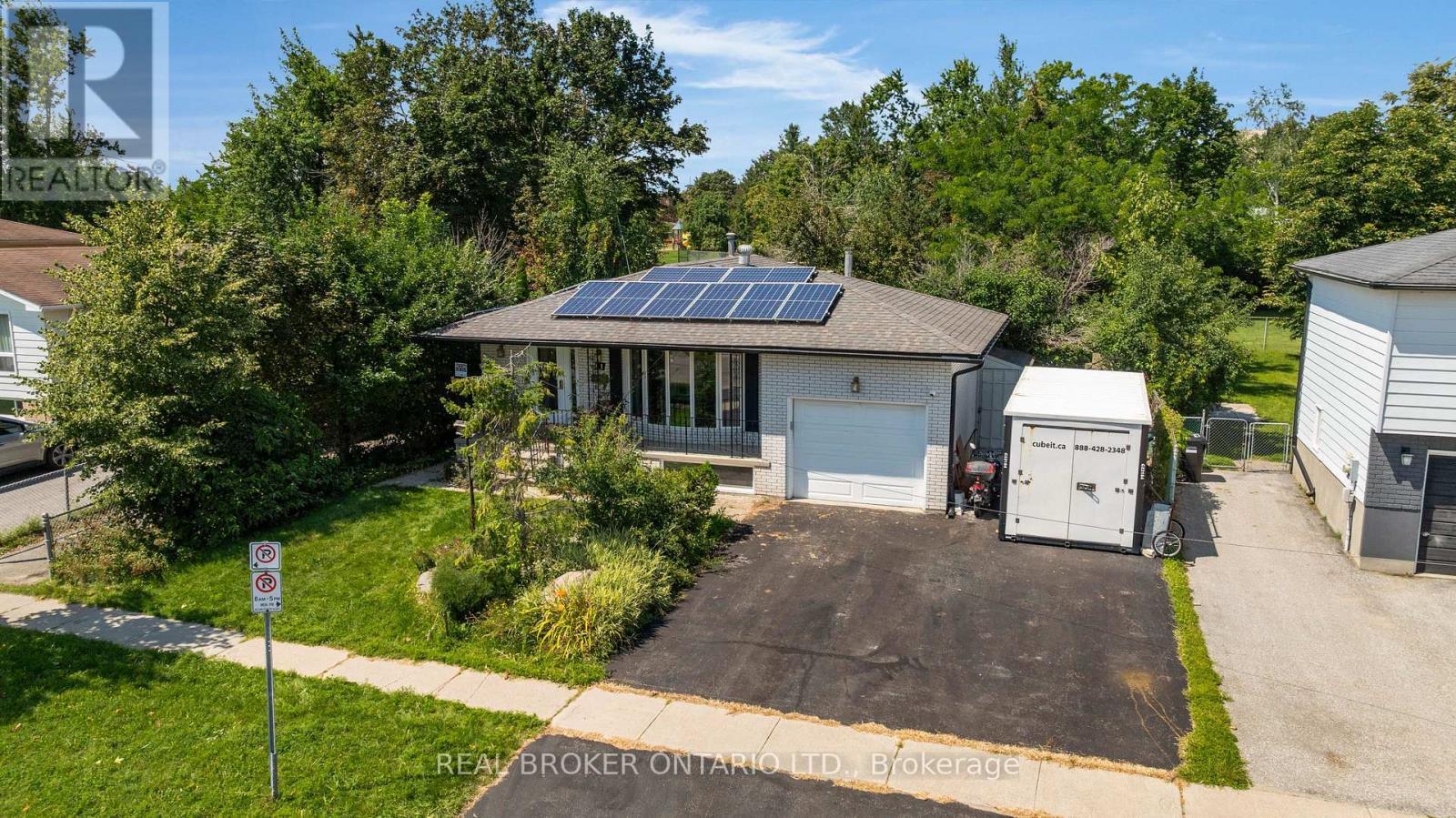 61 Bernick Drive, Barrie, ON - Outdoor