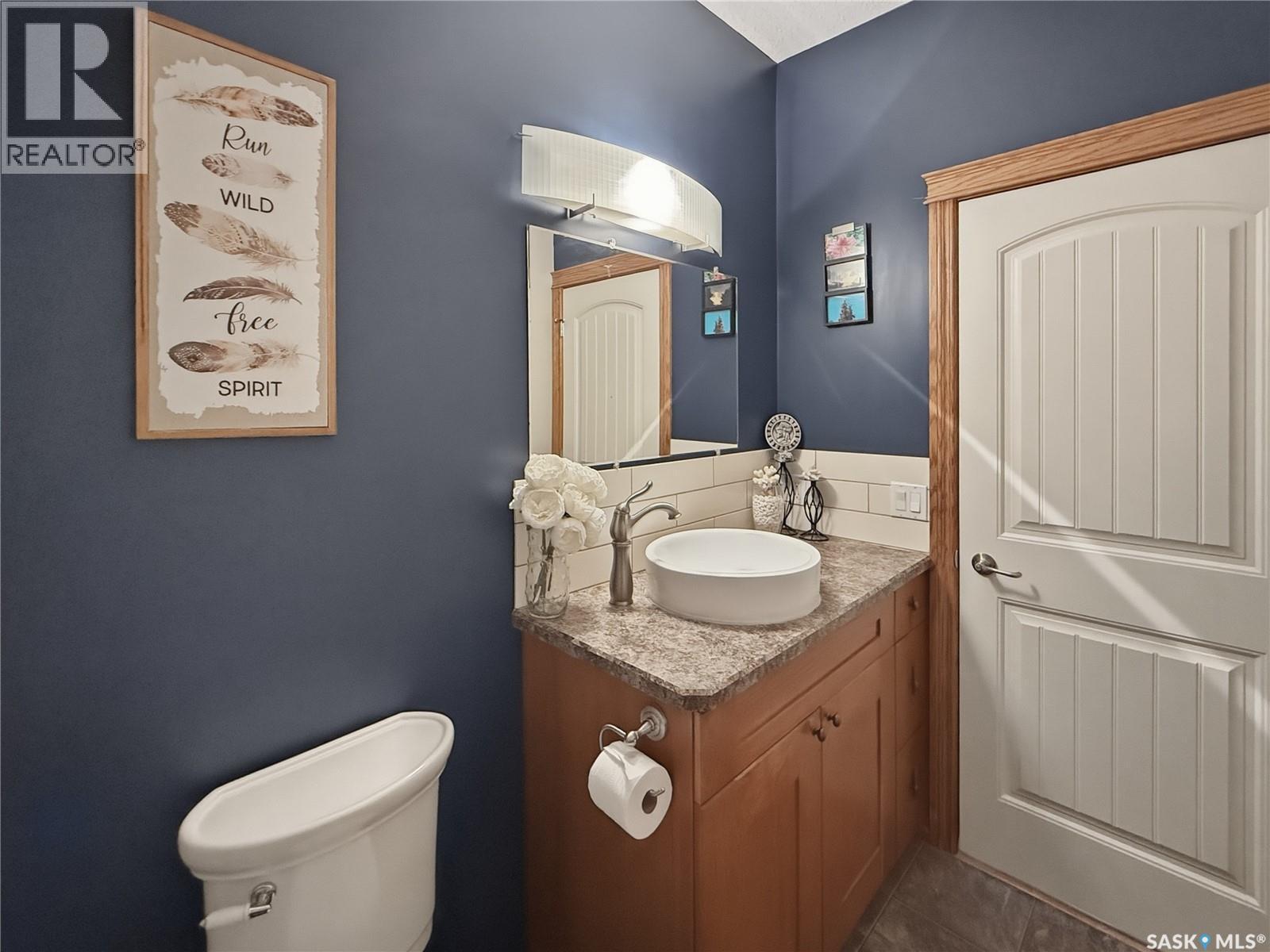 North Sk Landing Acreage, Saskatchewan Landing, SK - Indoor Photo Showing Bathroom