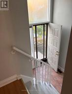 10 MARTINDALE CRESCENT Brampton, ON L6X 2V1