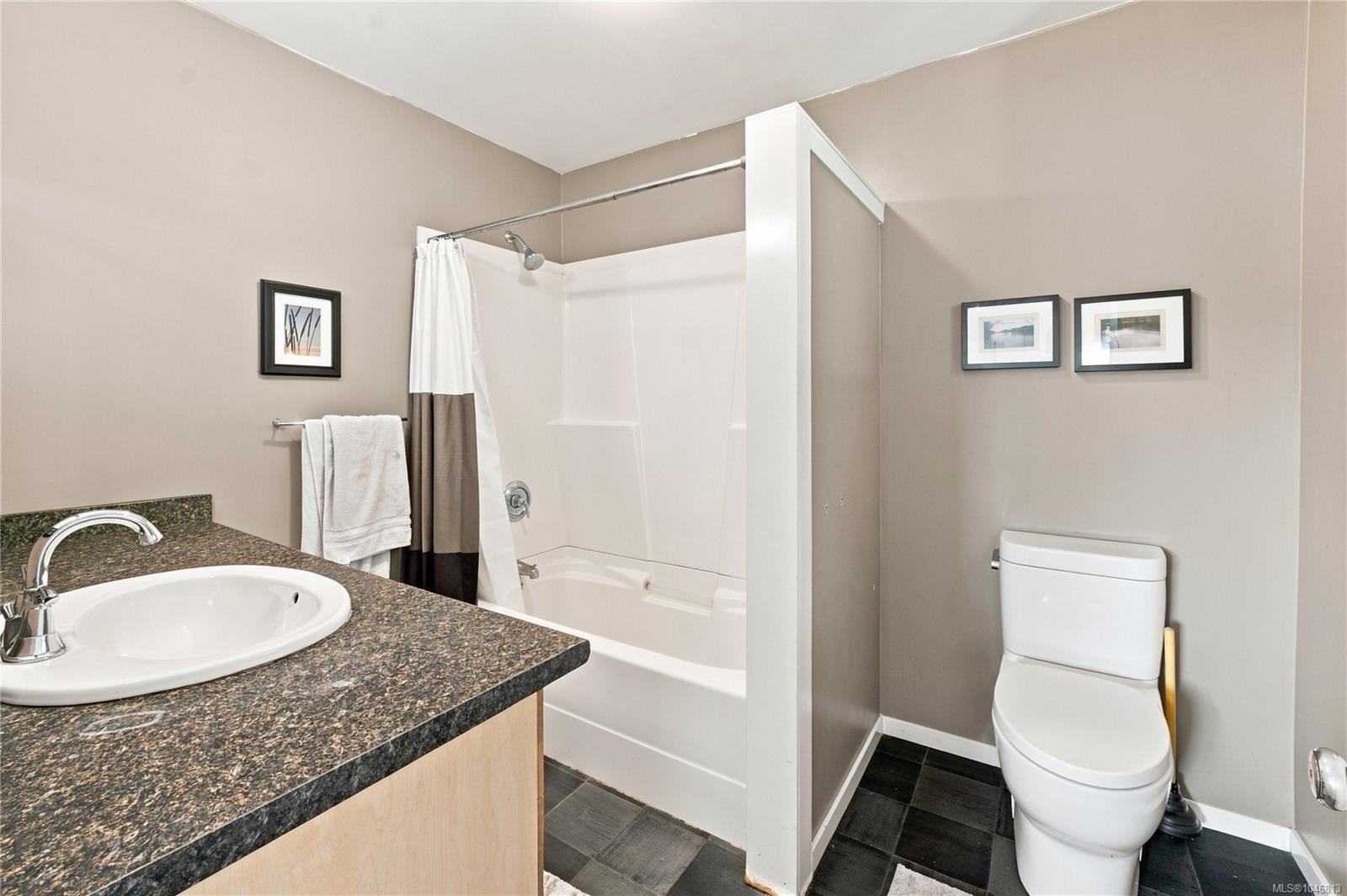 2148 Dick Ave, Nanaimo, BC
