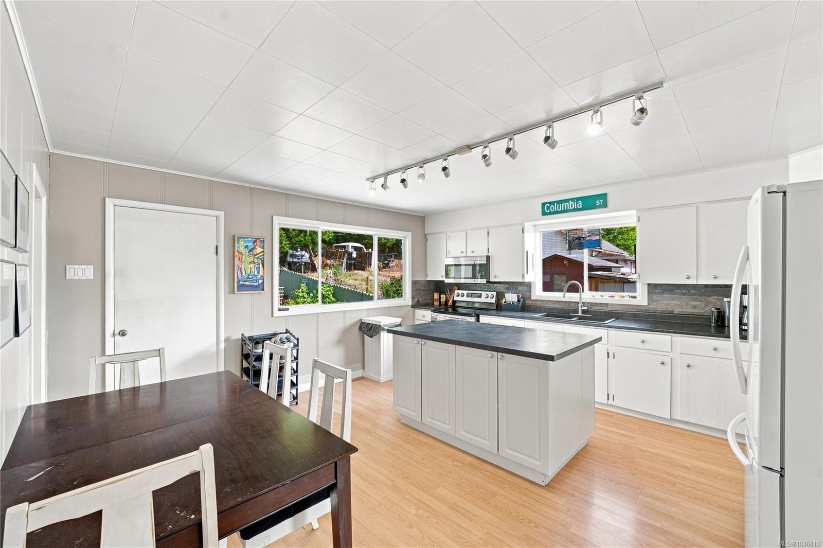 2148 Dick Ave, Nanaimo, BC