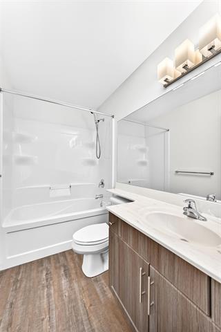 6 Dedrick Bay, Winnipeg, MB - Indoor Photo Showing Bathroom