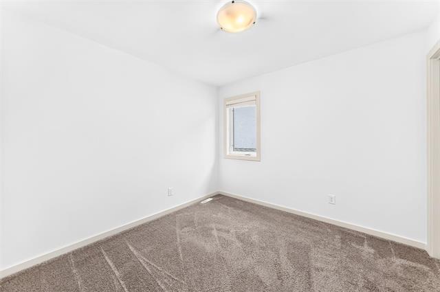 6 Dedrick Bay, Winnipeg, MB - Indoor Photo Showing Other Room