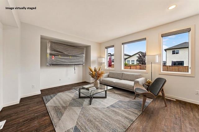 6 Dedrick Bay, Winnipeg, MB - Indoor Photo Showing Living Room