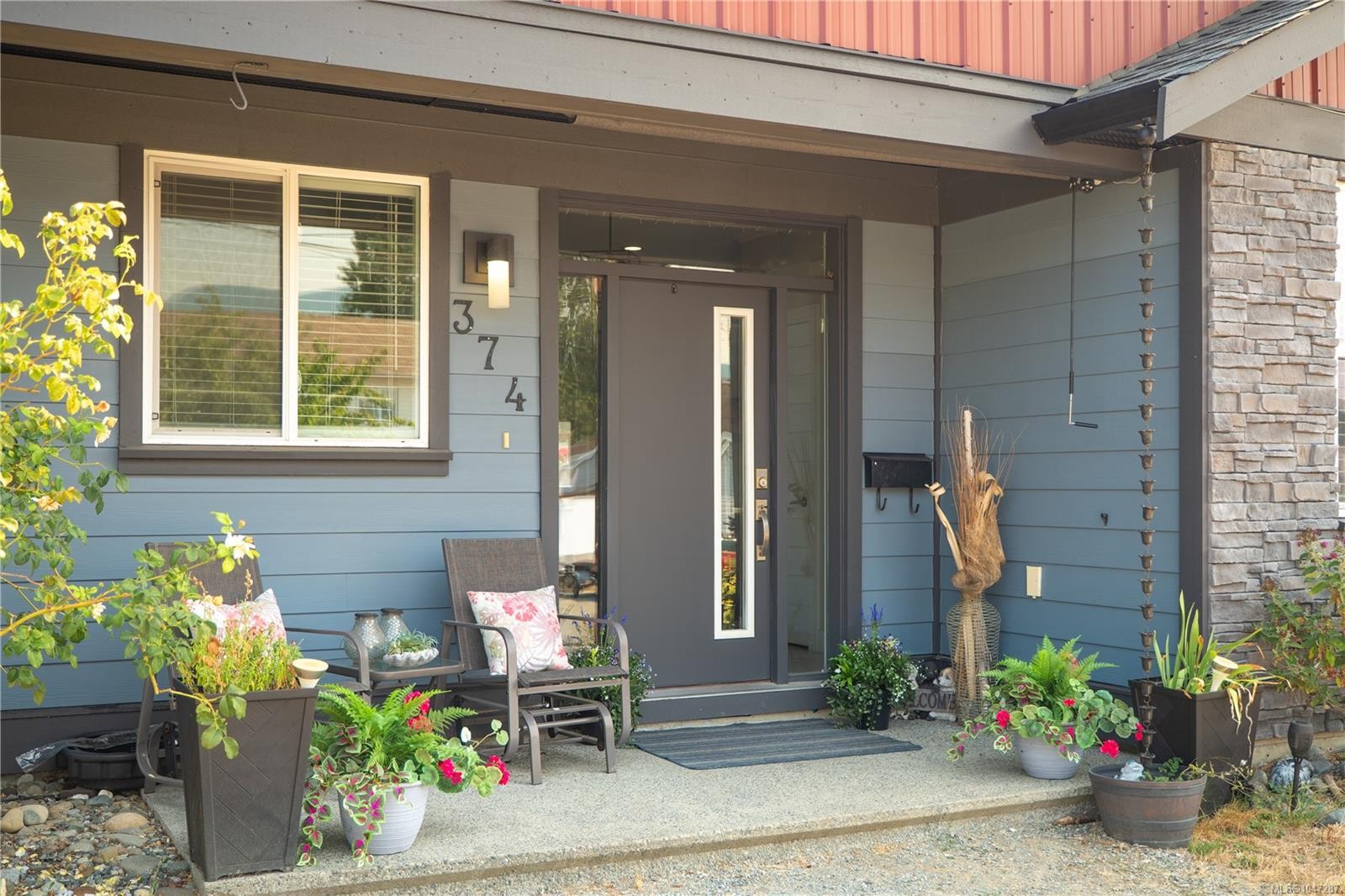 374 Shepherd Ave, Nanaimo, BC