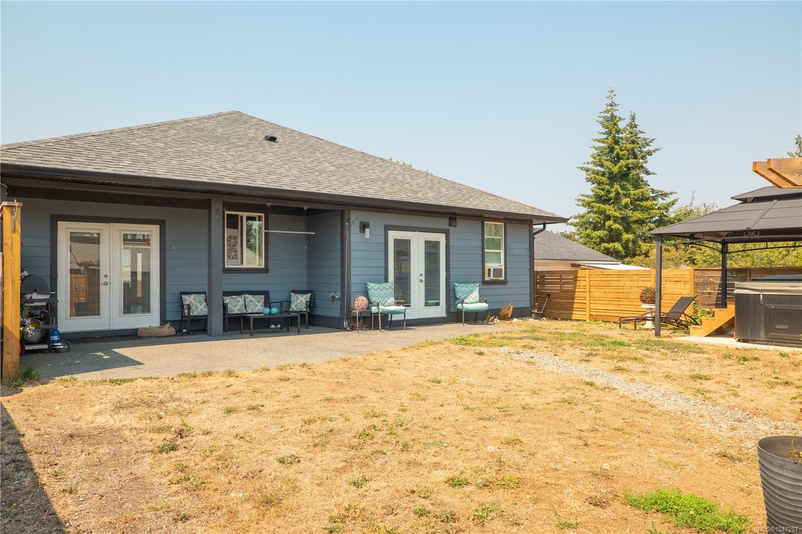 374 Shepherd Ave, Nanaimo, BC