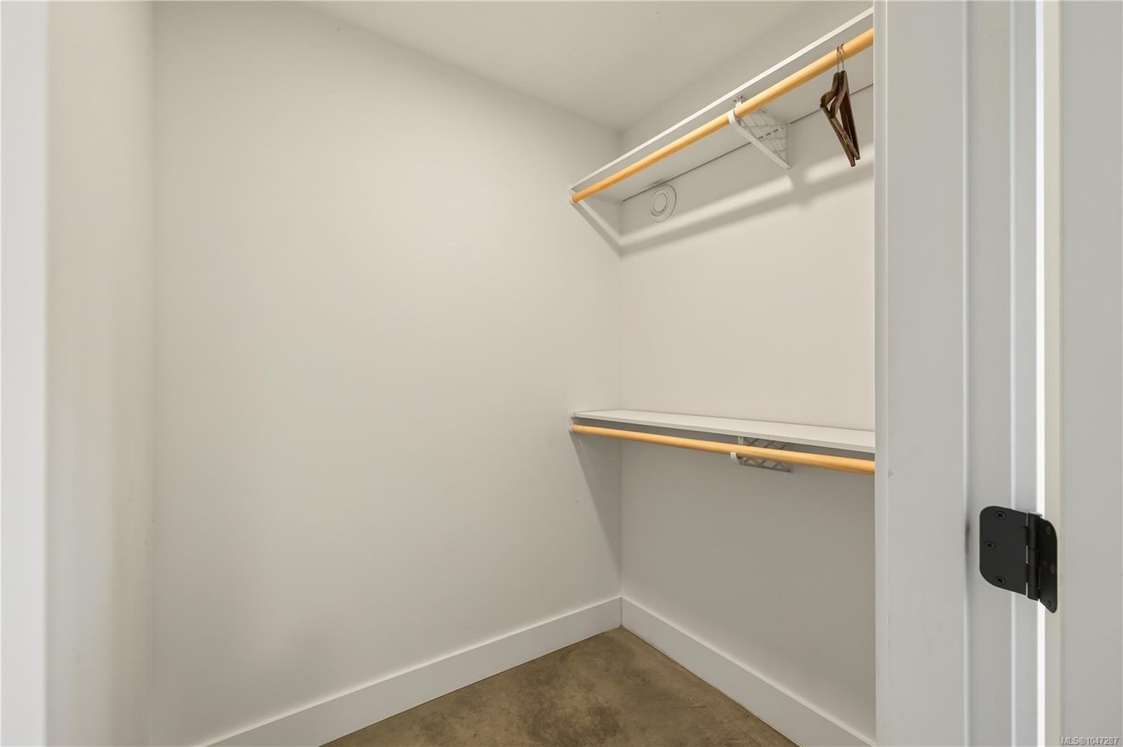 374 Shepherd Ave, Nanaimo, BC