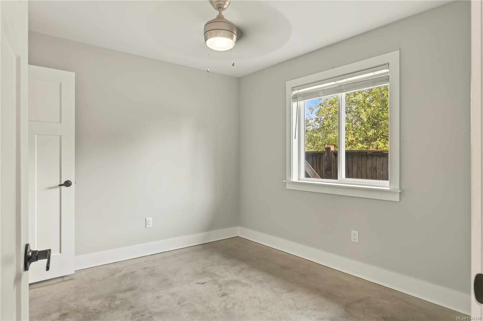 374 Shepherd Ave, Nanaimo, BC