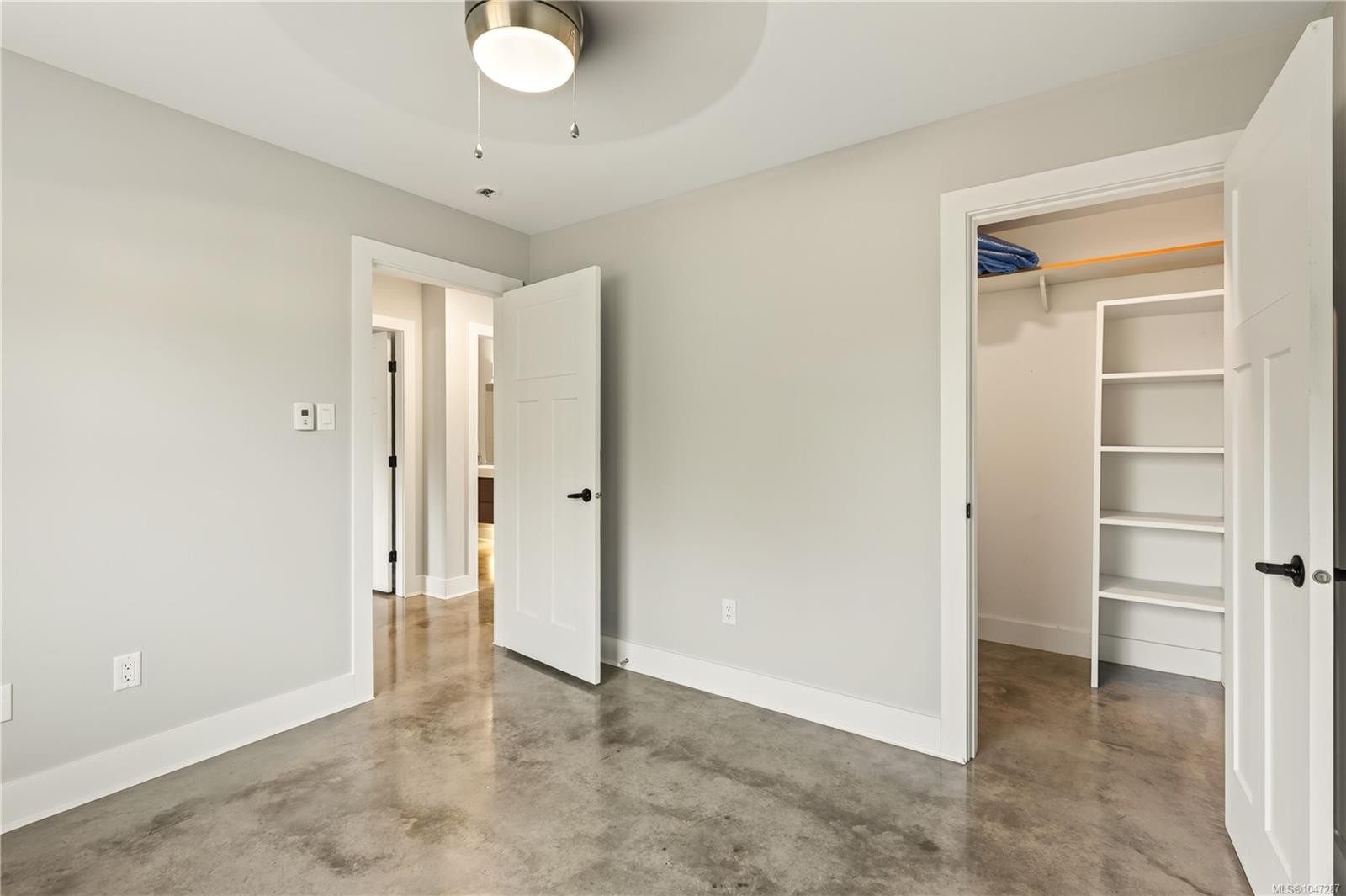 374 Shepherd Ave, Nanaimo, BC