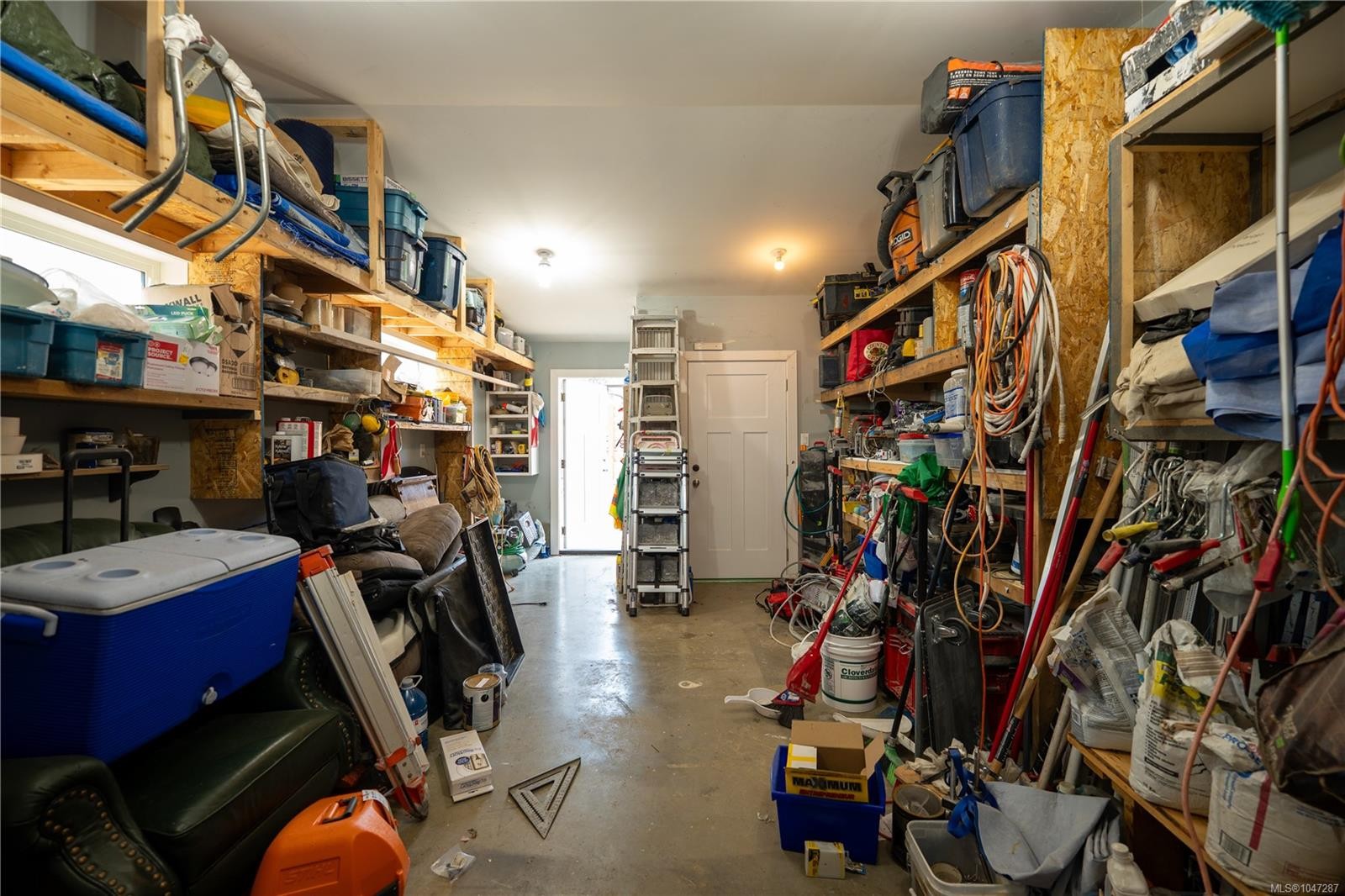 374 Shepherd Ave, Nanaimo, BC