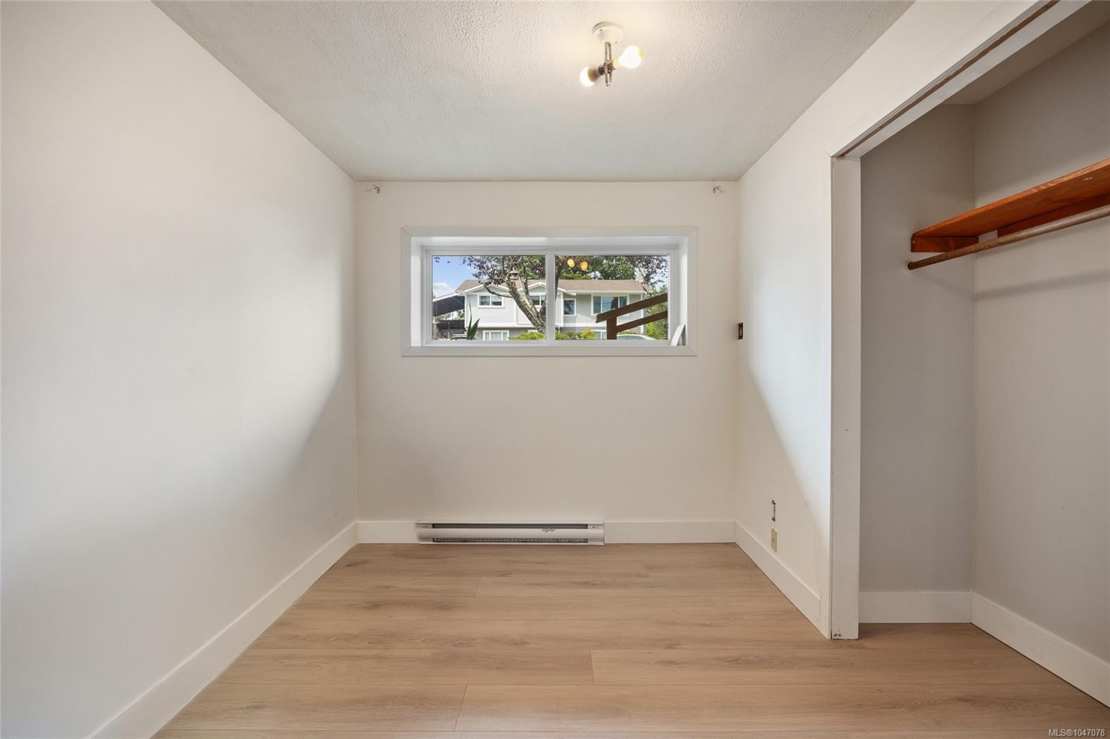 1925 Cougar Cres, Comox, BC
