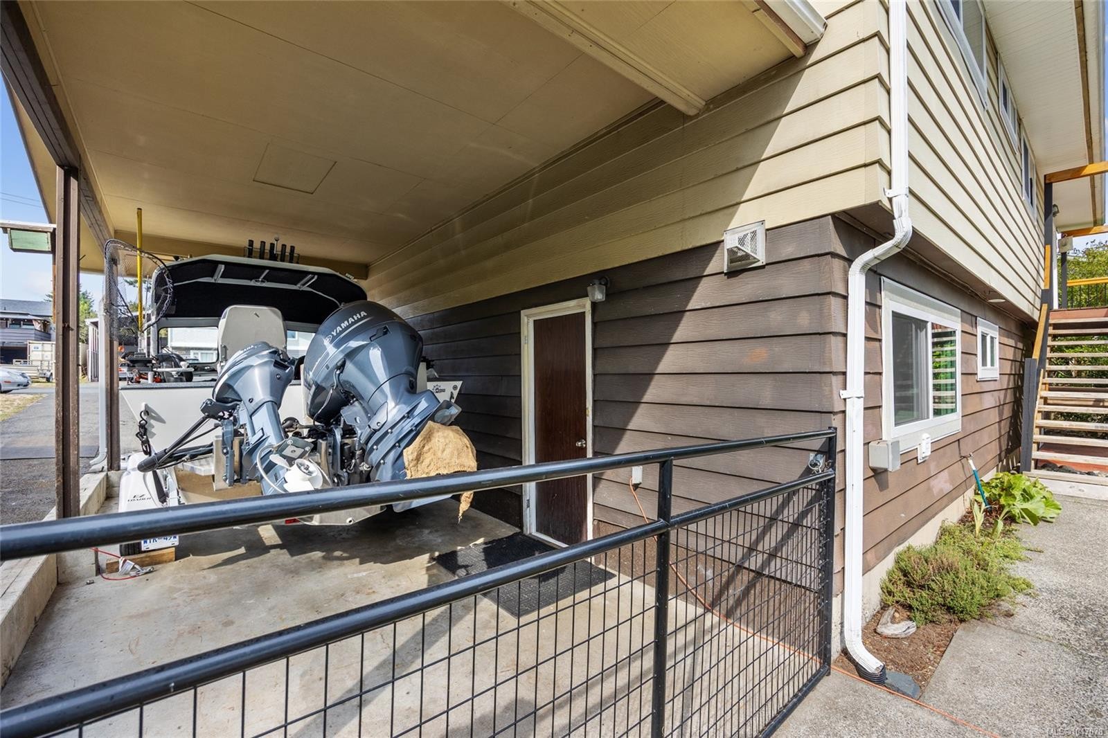 1925 Cougar Cres, Comox, BC