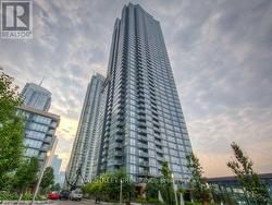 1905 - 11 BRUNEL COURT Toronto, ON M5V 3Y3