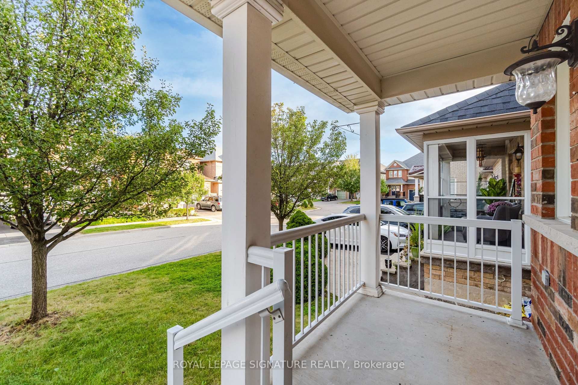 1015 Eager Road, Milton, ON - Outdoor With Exterior