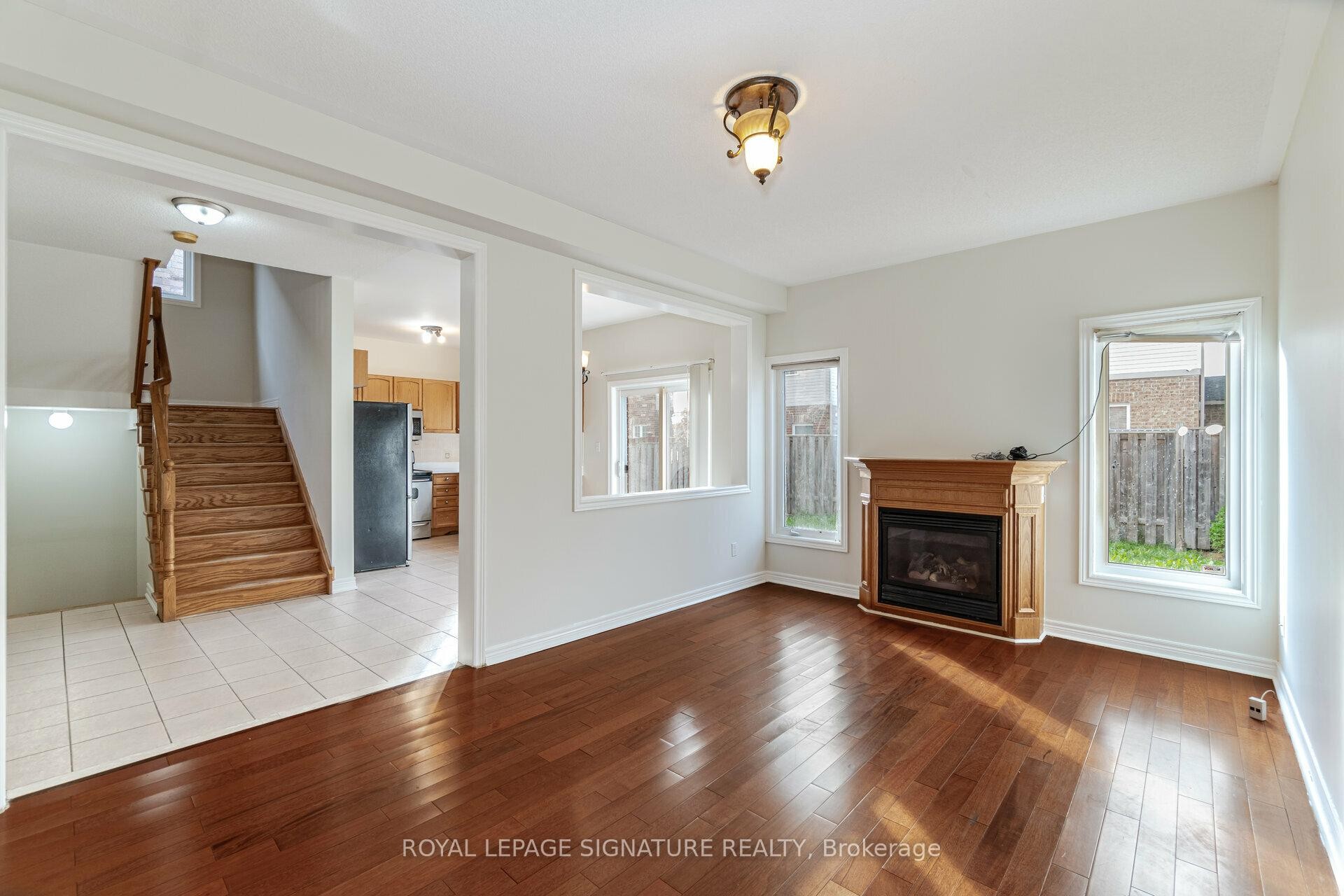 1015 Eager Road, Milton, ON - Indoor Photo Showing Living Room With Fireplace
