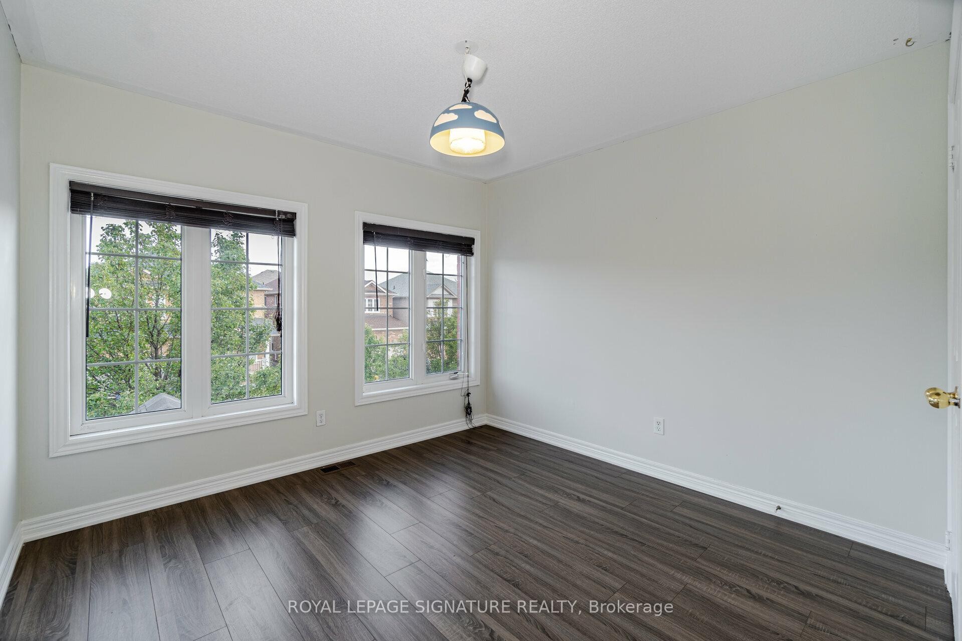 1015 Eager Road, Milton, ON - Indoor Photo Showing Other Room