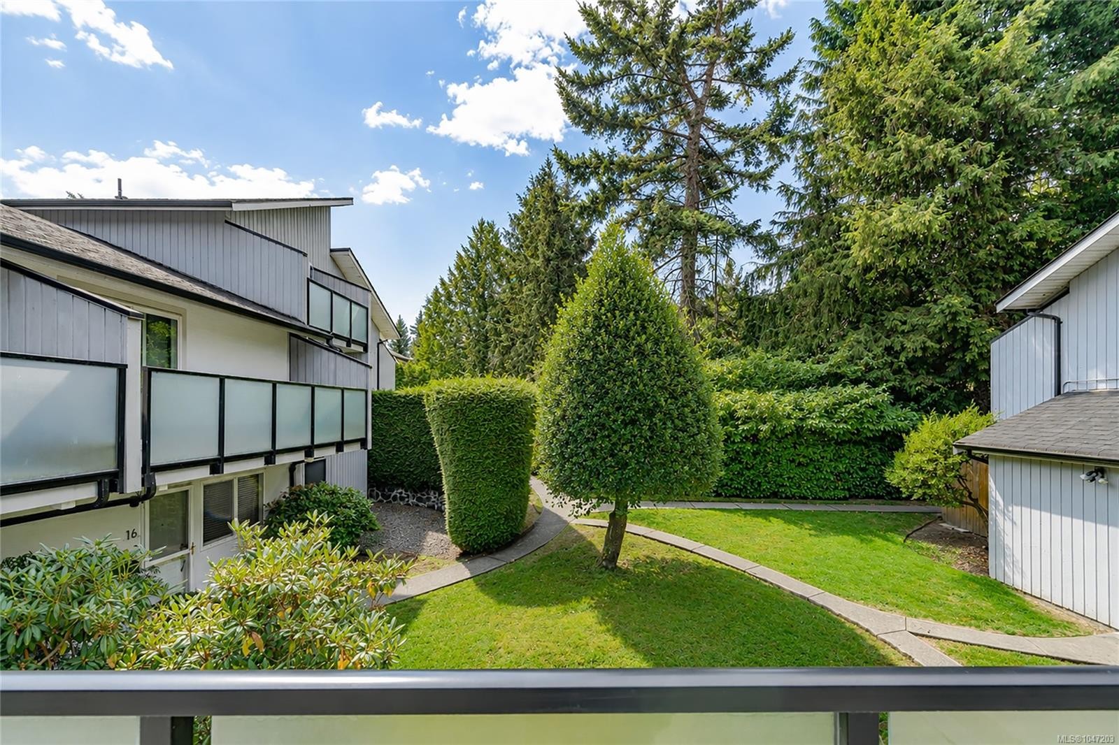 #13-3230 Rutledge St, Saanich, BC