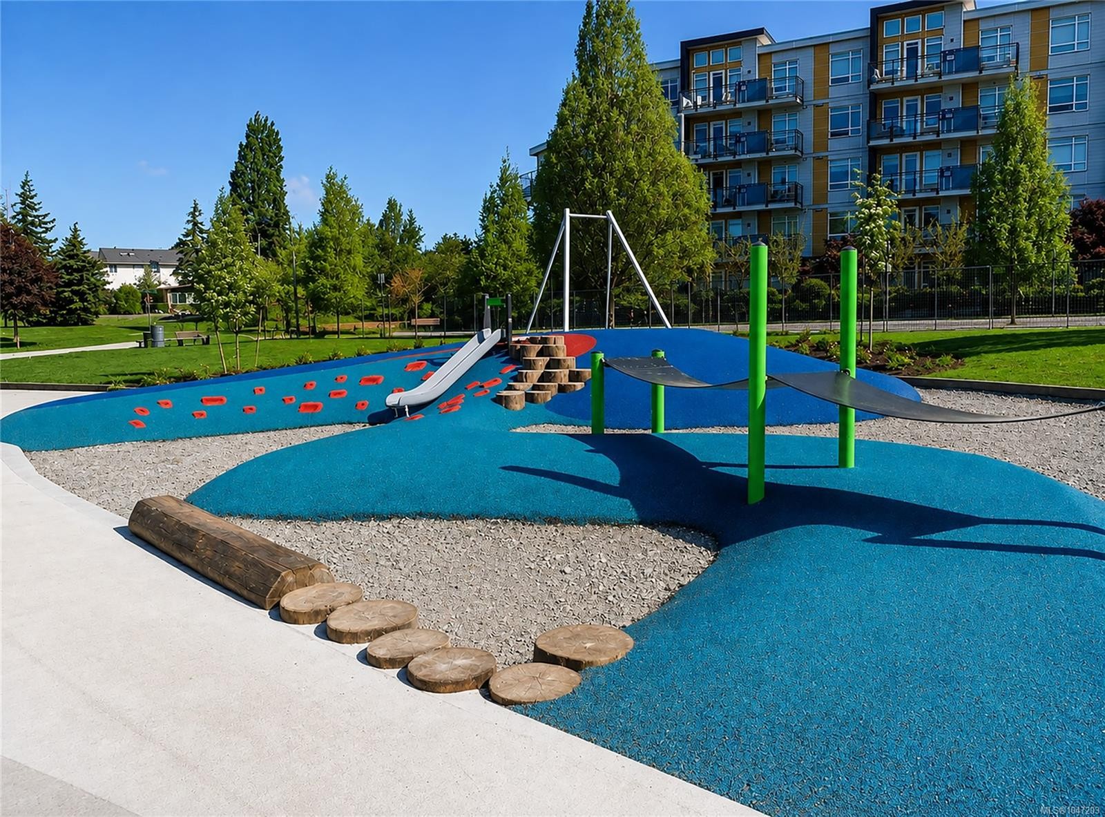 #13-3230 Rutledge St, Saanich, BC