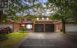 7136 BAYWOOD COURT Mississauga, ON L5N 5N6