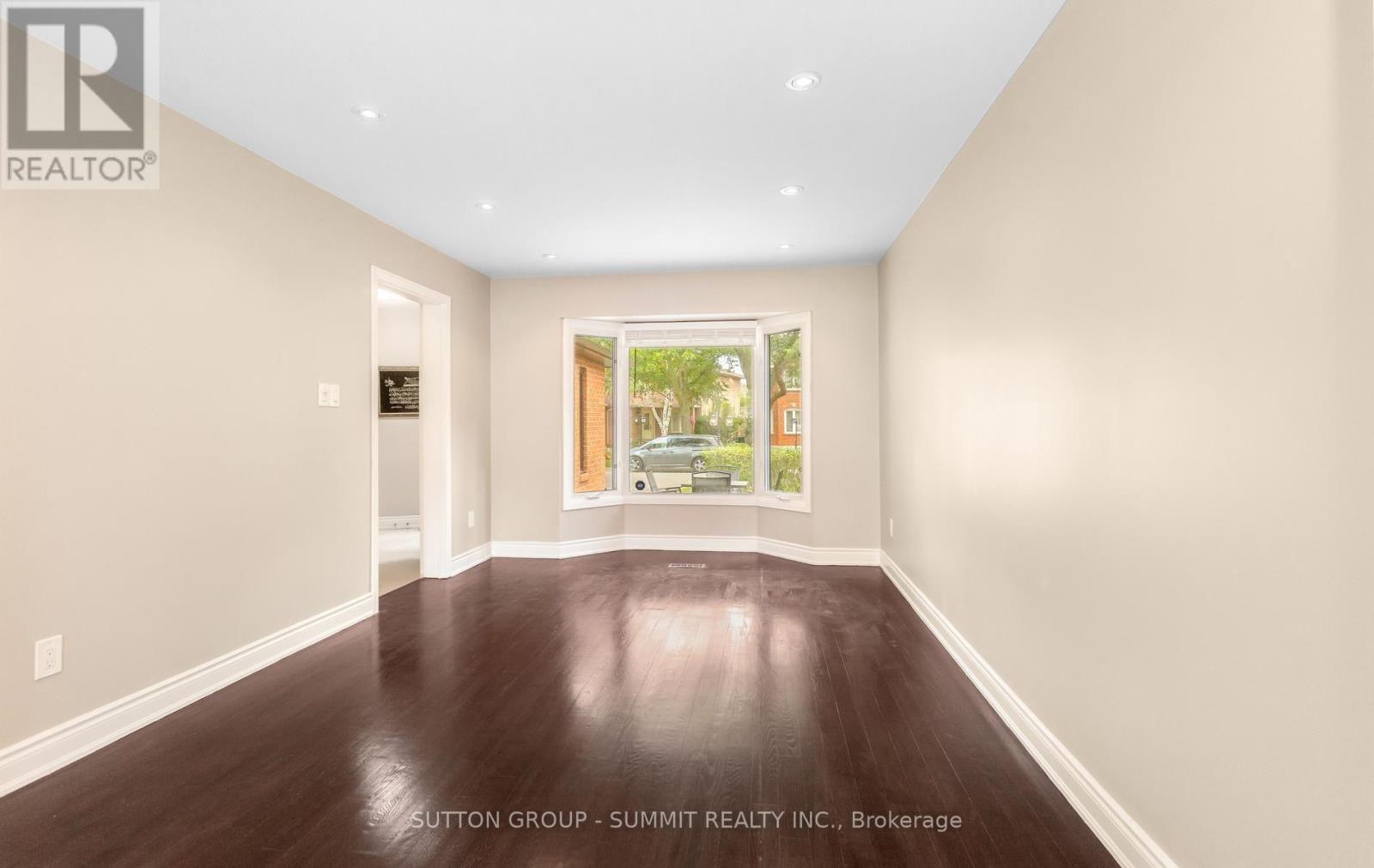 7136 Baywood Court, Mississauga, ON - Indoor Photo Showing Other Room