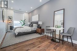 Guest Suite - 