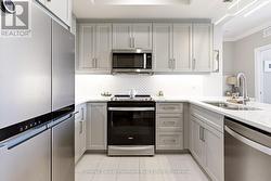 Kitchen Appliances - 