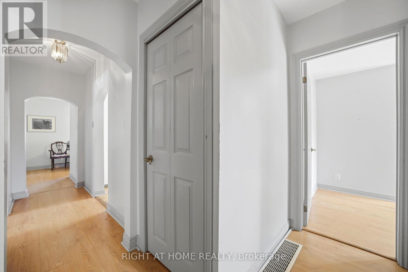 1290 Strathy Avenue, Mississauga, ON - Indoor Photo Showing Other Room