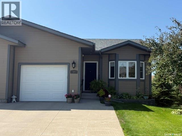 2 - 550 Southwood Drive, Prince Albert, SK - Outdoor