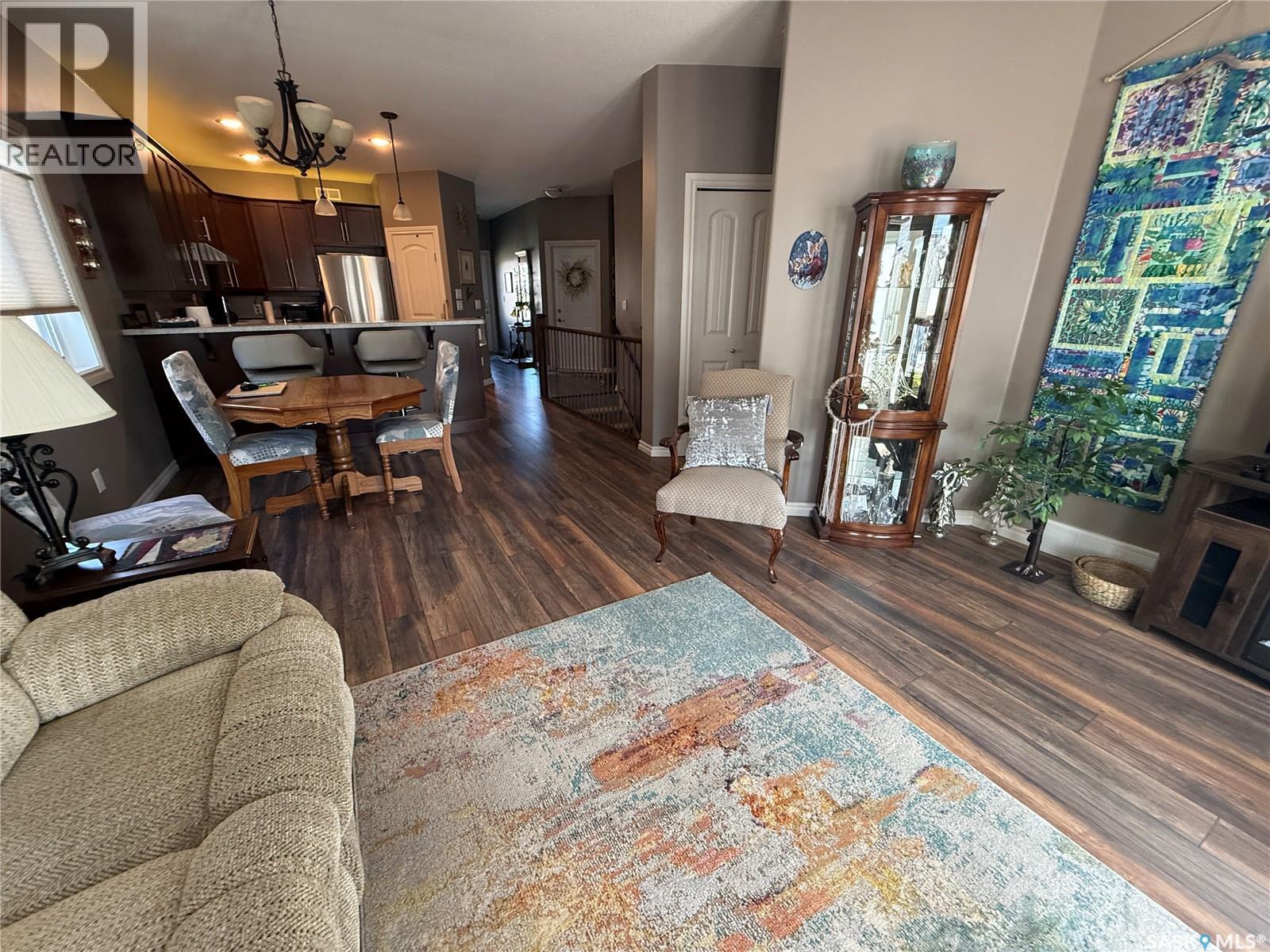 2 - 550 Southwood Drive, Prince Albert, SK - Indoor Photo Showing Other Room