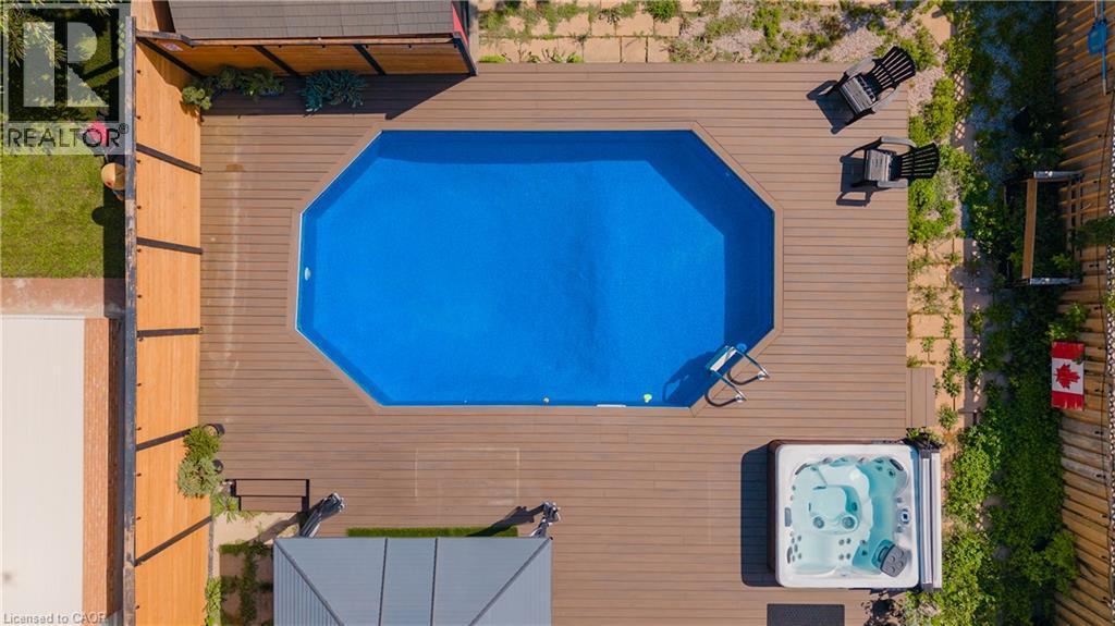 22 Driftwood Drive, Kitchener, ON - Outdoor With In Ground Pool With Exterior
