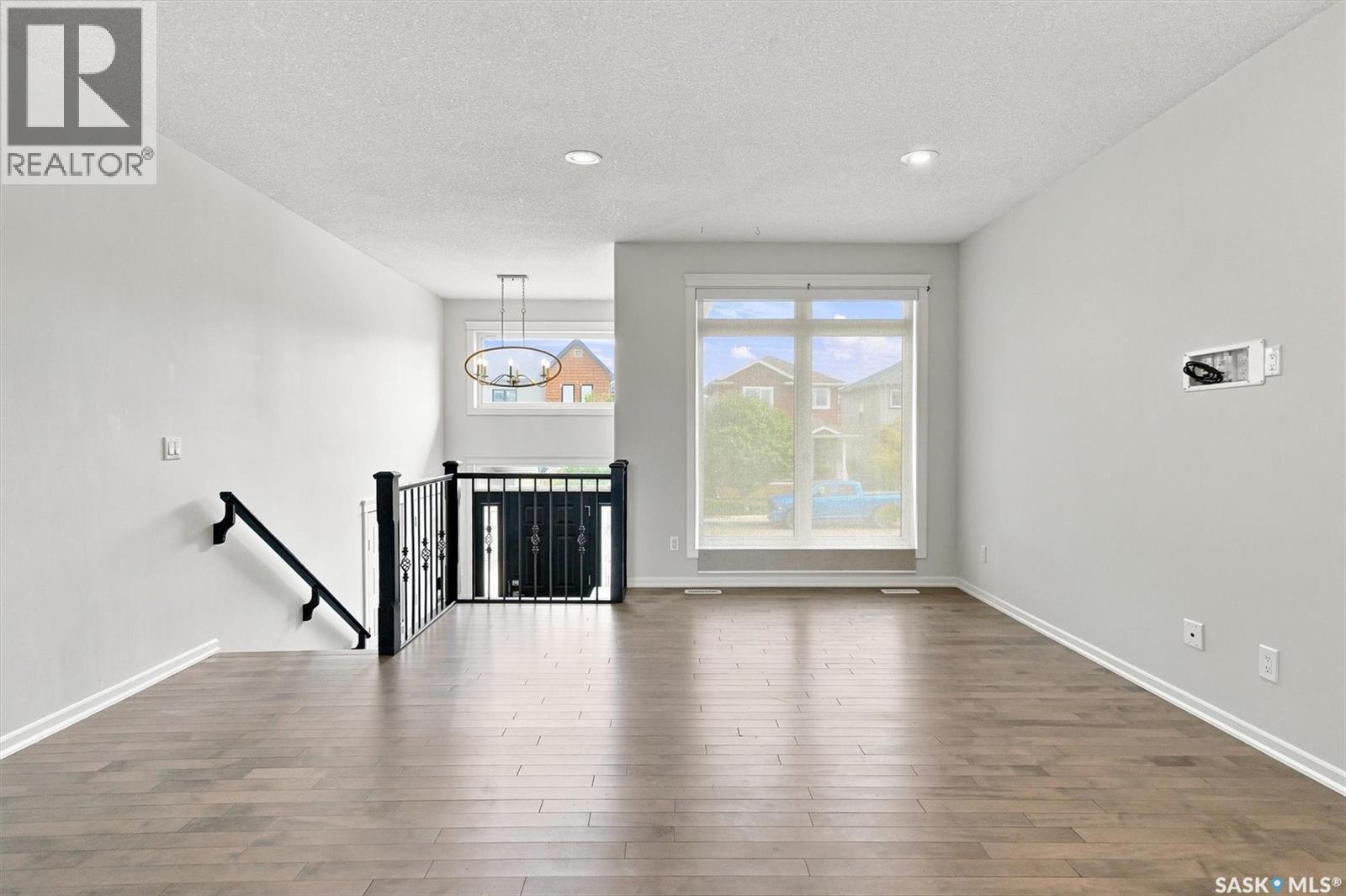 215 Padget Crescent, Saskatoon, SK - Indoor Photo Showing Other Room